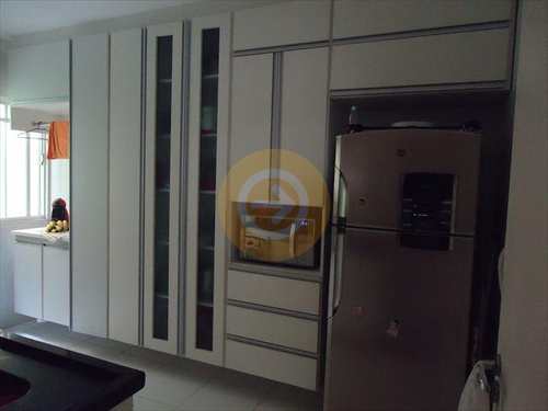 Apartamento, código 7971 em Bauru, bairro Jardim Auri Verde