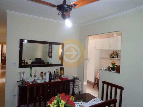 Casa, código 5423 em Bauru, bairro Jardim Marambá
