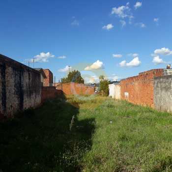 Terreno em Bauru, bairro Vila Garcia