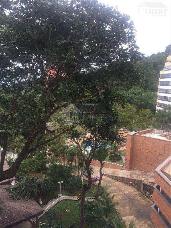 Condomínio em Guarujá, no bairro Praia da Enseada