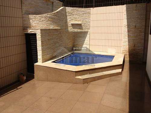 Casa, código 4323 em Guarujá, bairro Jardim Virgínia
