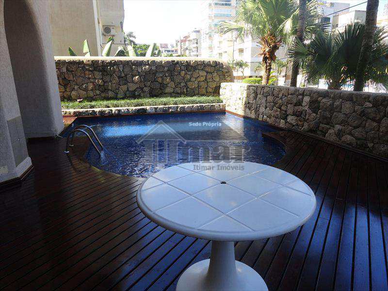 Apartamento em Guarujá, no bairro Praia da Enseada