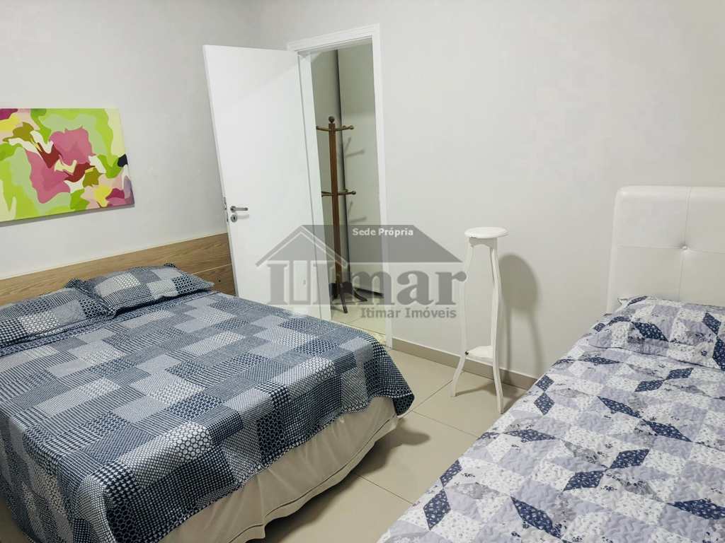 Casa em Guarujá, no bairro Praia da Enseada