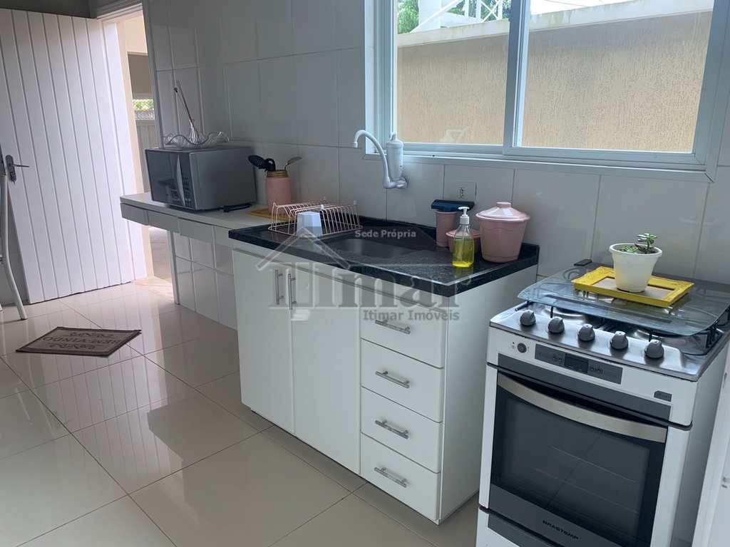 Casa em Guarujá, no bairro Praia da Enseada