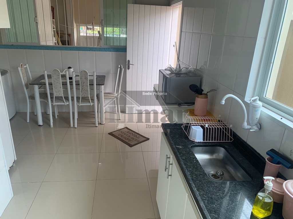 Casa em Guarujá, no bairro Praia da Enseada