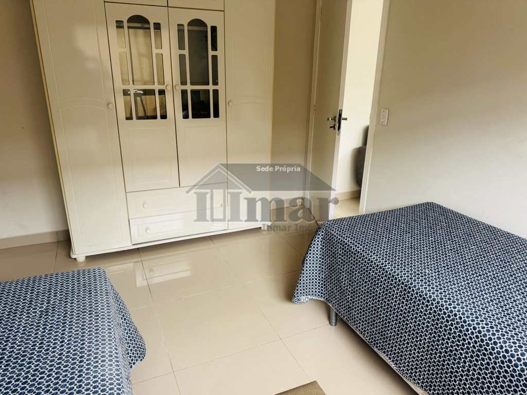 Casa em Guarujá, no bairro Praia da Enseada
