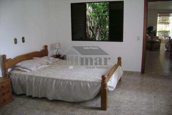 Casa em Guarujá, no bairro Praia da Enseada