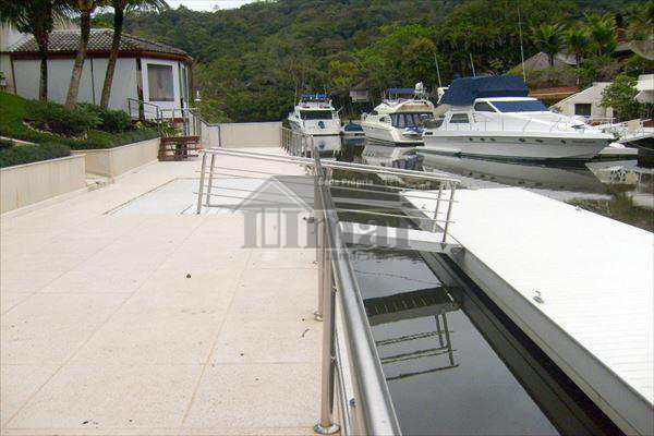 Casa em Guarujá, no bairro Marina Guaruja