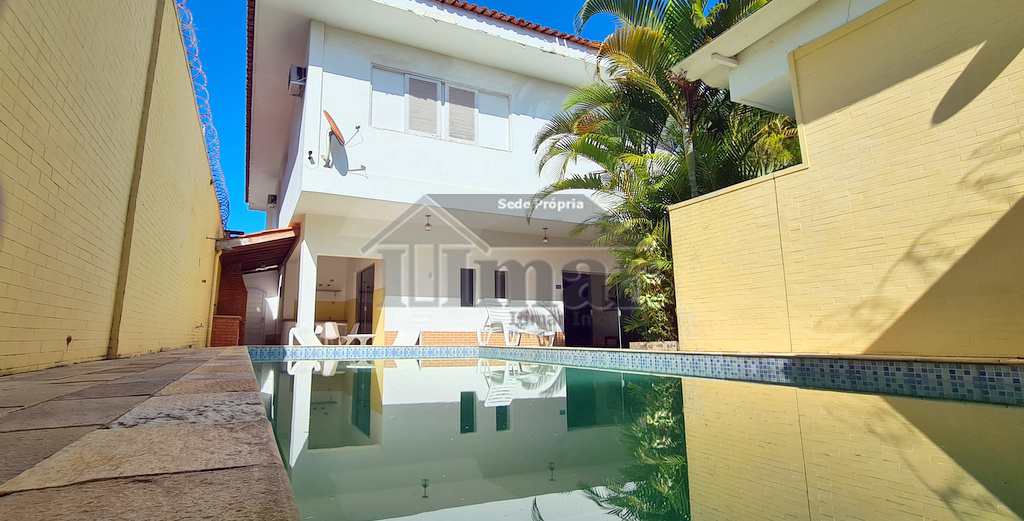 Casa em Guarujá, no bairro Praia da Enseada