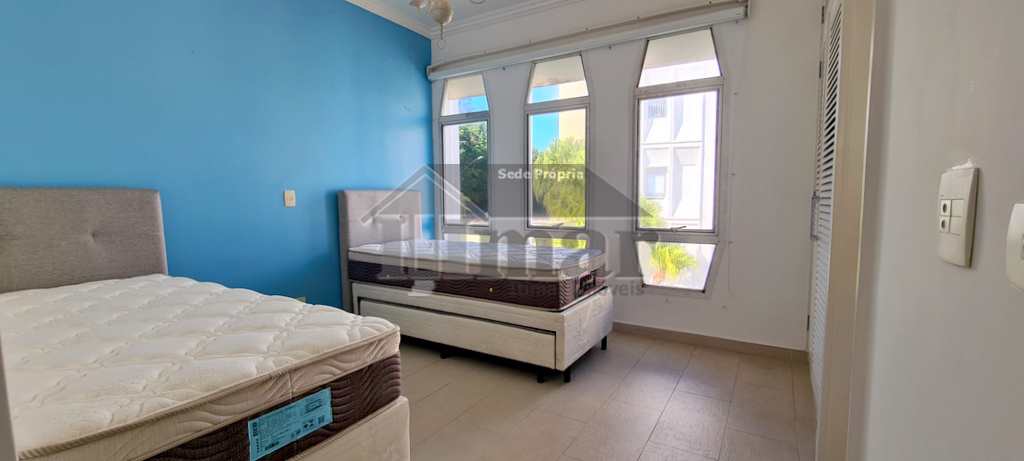 Apartamento em Guarujá, no bairro Condomínio Peninsula