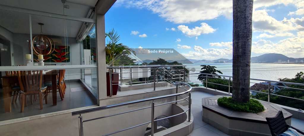 Casa em Guarujá, no bairro Condomínio Peninsula