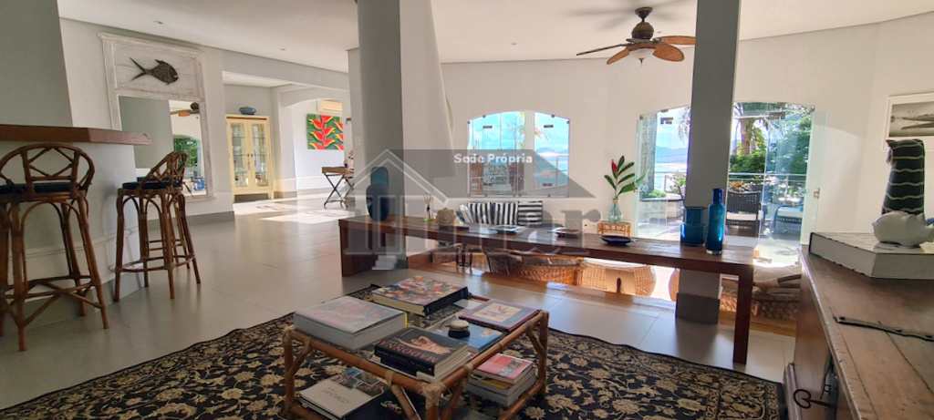 Casa em Guarujá, no bairro Condomínio Peninsula