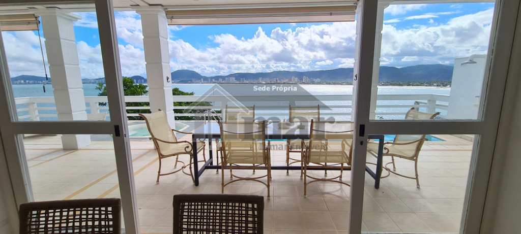 Casa em Guarujá, no bairro Condomínio Peninsula