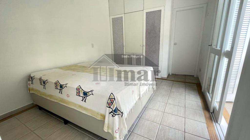 Casa em Guarujá, no bairro Condomínio Peninsula