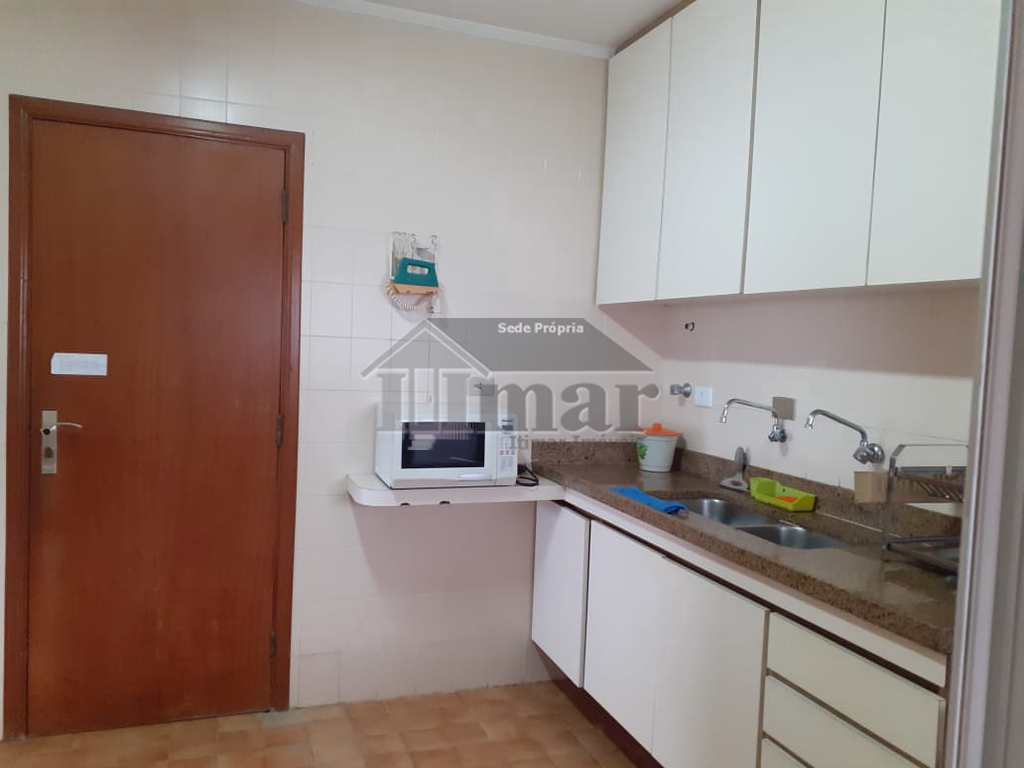 Apartamento em Guarujá, no bairro Frente Ao Mar