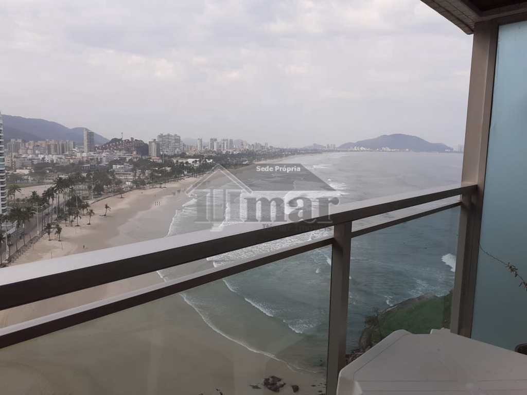 Apartamento em Guarujá, no bairro Frente Ao Mar