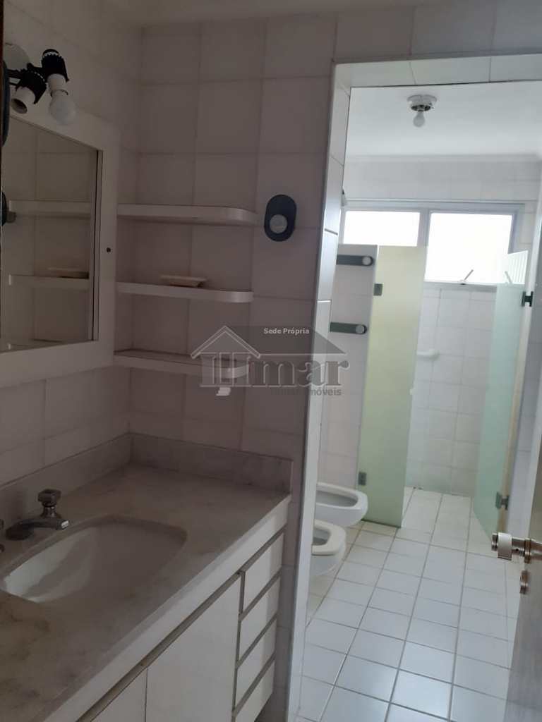 Apartamento em Guarujá, no bairro Frente Ao Mar