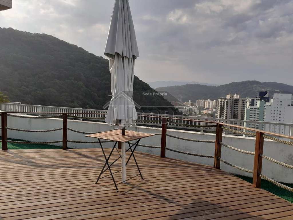 Apartamento em Guarujá, no bairro Frente Ao Mar