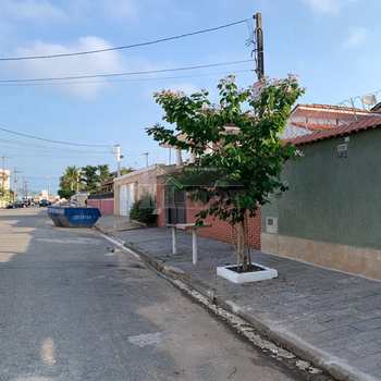 Casa em Guarujá, bairro Praia da Enseada