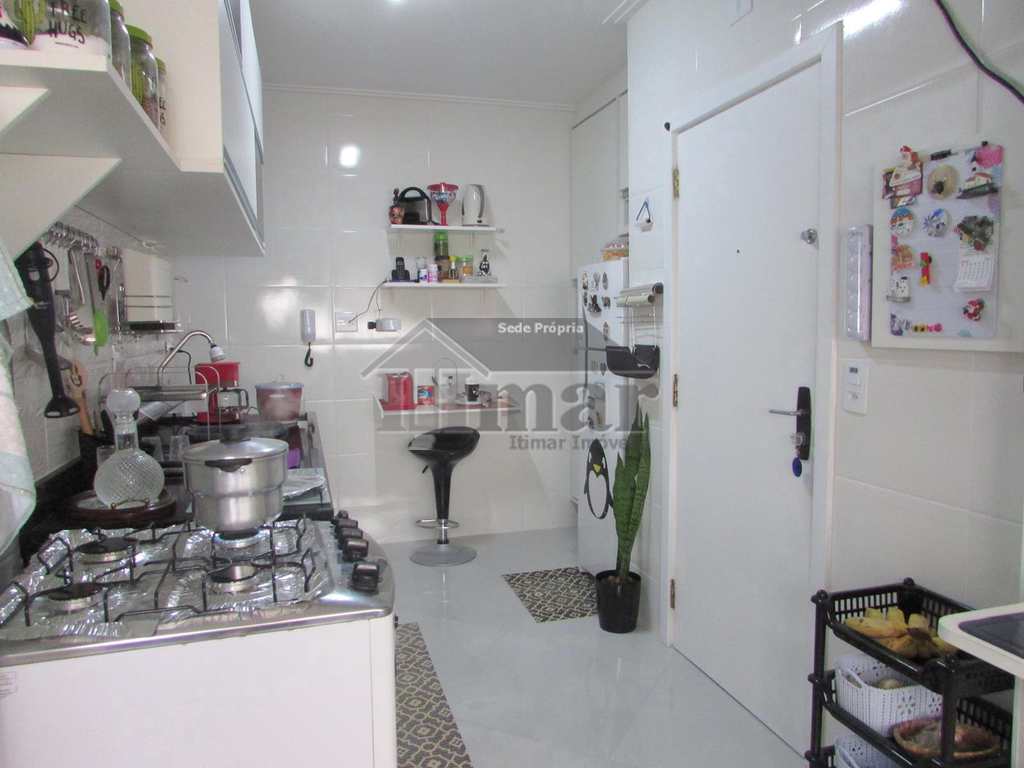 Apartamento em Guarujá, no bairro Praia das Pitangueiras