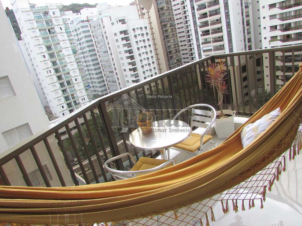 Apartamento em Guarujá, no bairro Praia das Pitangueiras