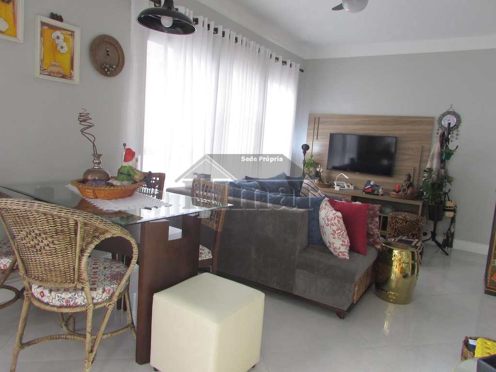 Apartamento em Guarujá, no bairro Praia das Pitangueiras