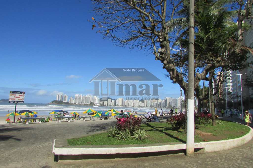 Flat em Guarujá, no bairro Praia das Pitangueiras