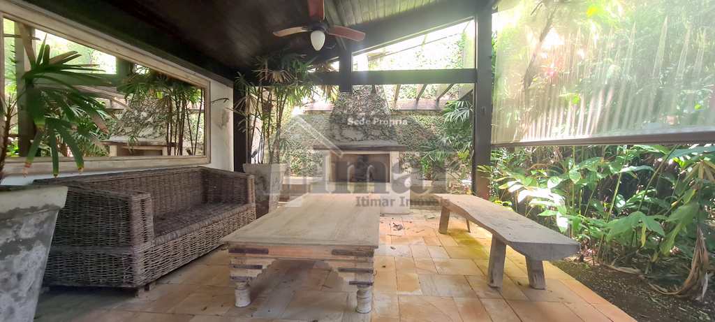 Casa em Guarujá, no bairro Praia da Enseada