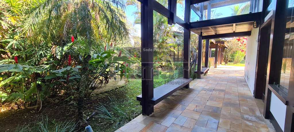 Casa em Guarujá, no bairro Praia da Enseada