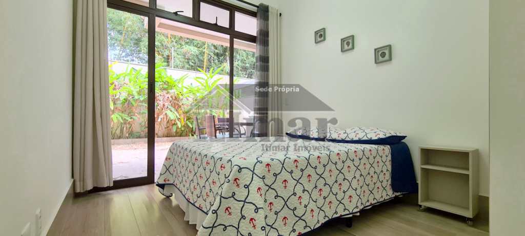 Apartamento em Guarujá, no bairro Frente Ao Mar