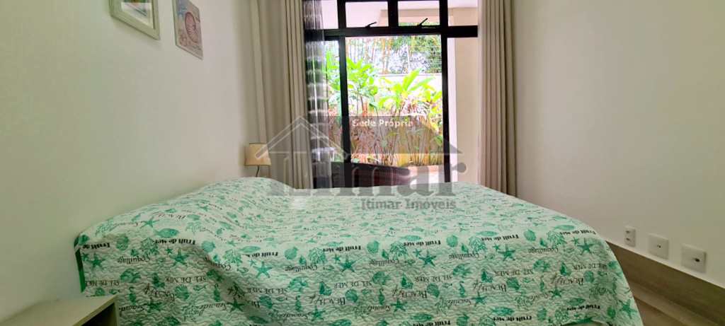 Apartamento em Guarujá, no bairro Frente Ao Mar