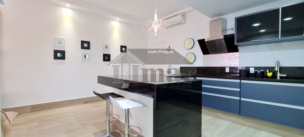 Apartamento em Guarujá, no bairro Frente Ao Mar