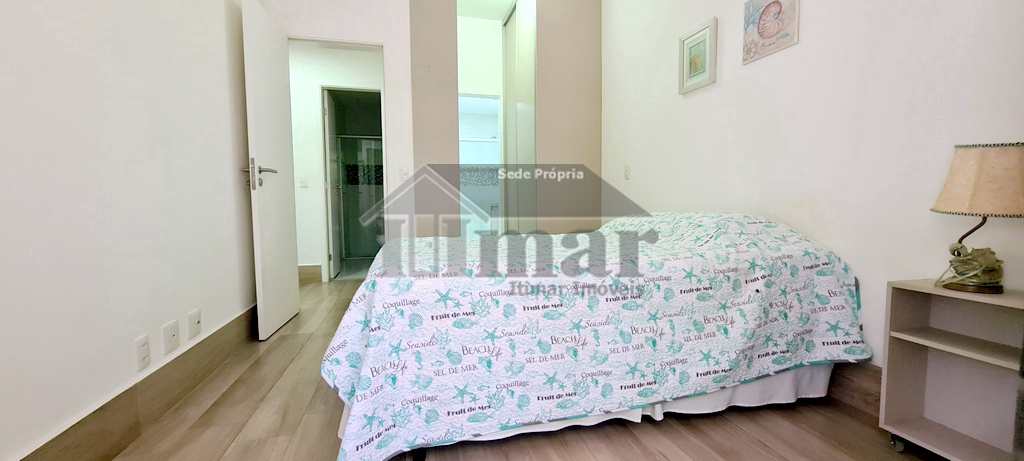 Apartamento em Guarujá, no bairro Frente Ao Mar