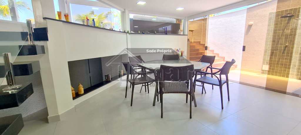 Casa em Guarujá, no bairro Praia da Enseada