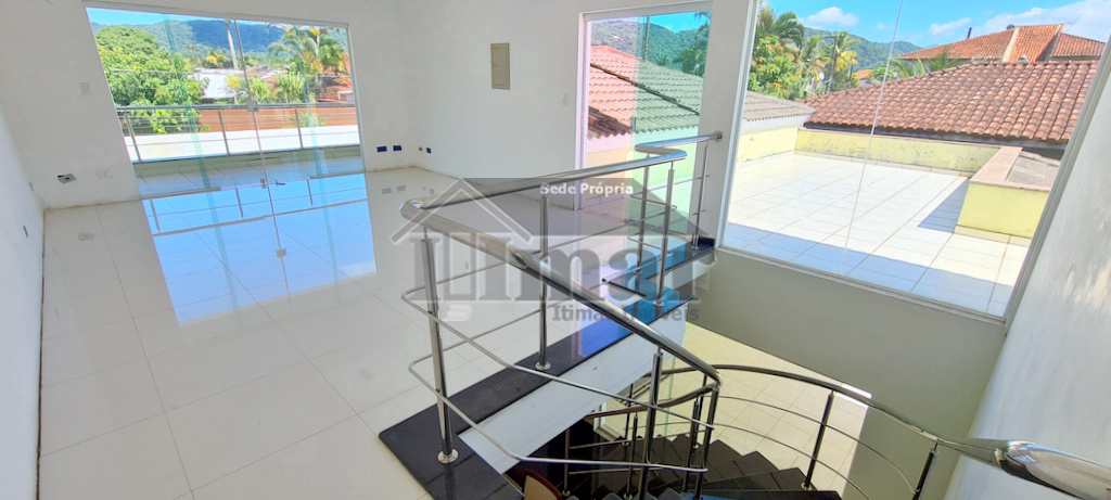 Casa em Guarujá, no bairro Praia da Enseada
