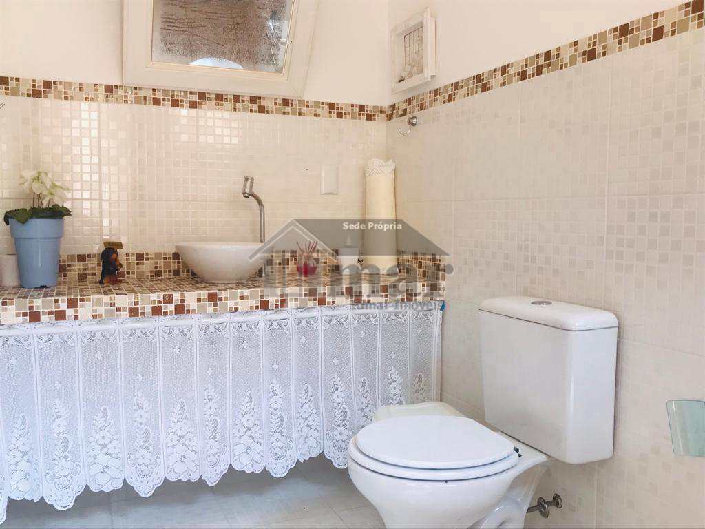 Casa em Guarujá, no bairro Praia da Enseada