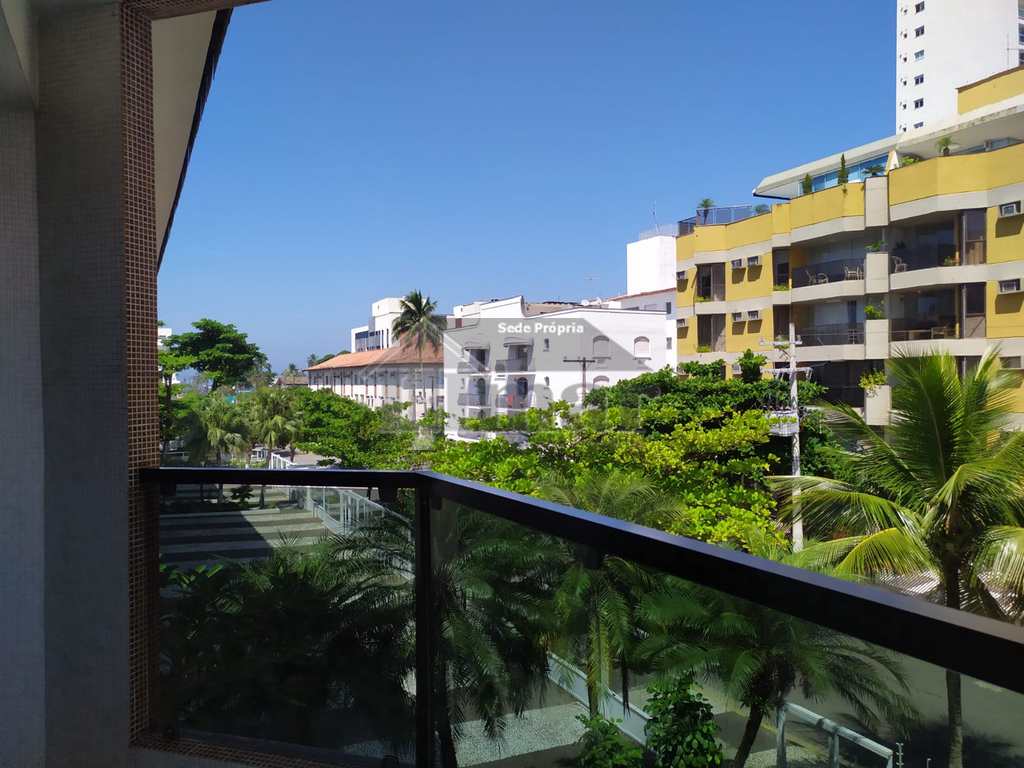 Apartamento em Guarujá, no bairro Enseada