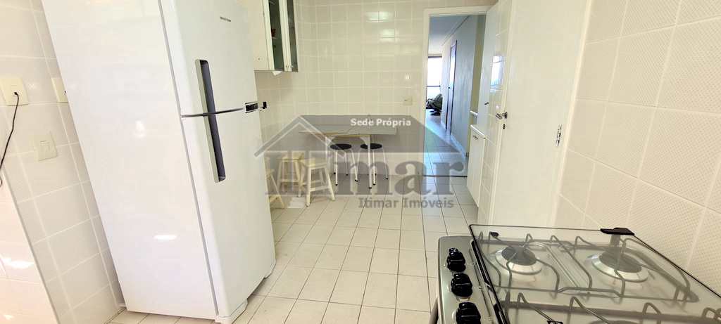 Apartamento em Guarujá, no bairro Sorocotuba