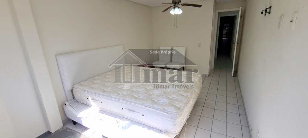 Apartamento em Guarujá, no bairro Sorocotuba