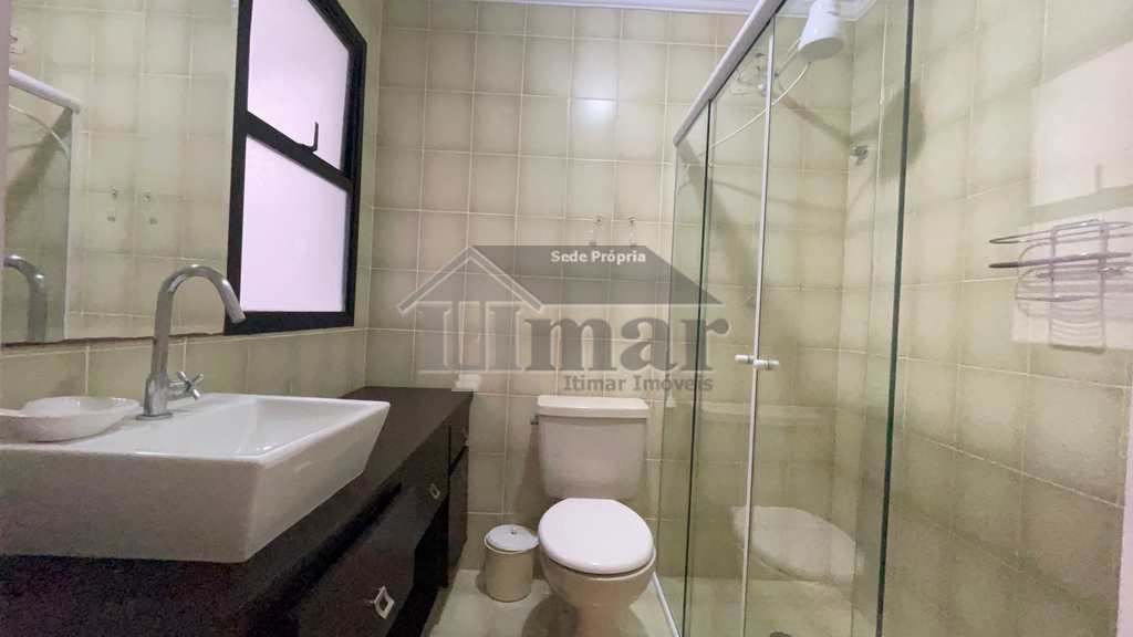 Apartamento em Guarujá, no bairro Praia da Enseada