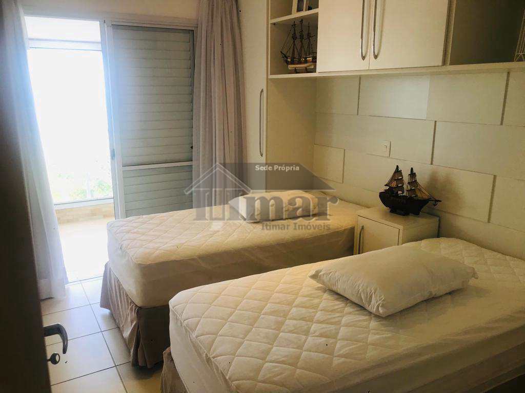 Apartamento em Guarujá, no bairro Praia da Enseada