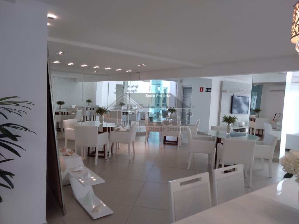 Apartamento em Guarujá, no bairro Praia da Enseada