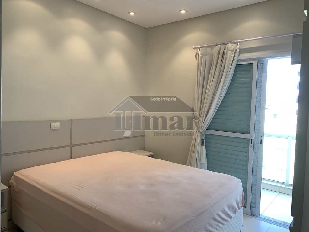 Apartamento em Guarujá, no bairro Praia da Enseada