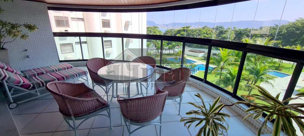 Apartamento em Guarujá, no bairro Praia da Enseada