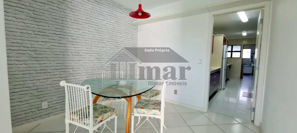 Apartamento em Guarujá, no bairro Praia da Enseada