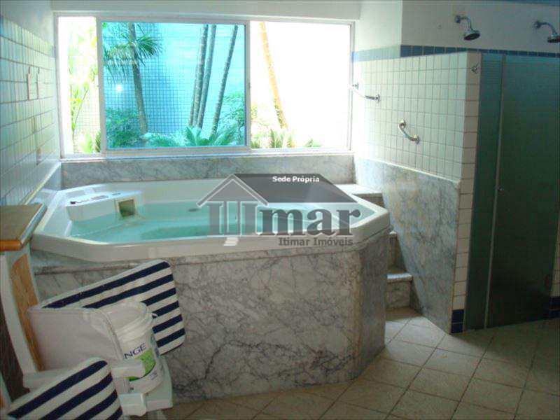 Apartamento em Guarujá, no bairro Praia da Enseada