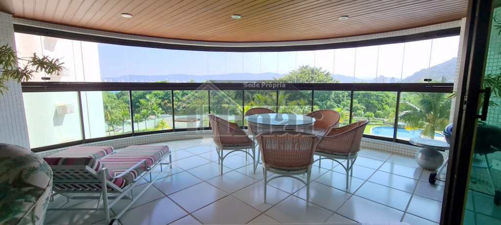 Apartamento em Guarujá, no bairro Praia da Enseada