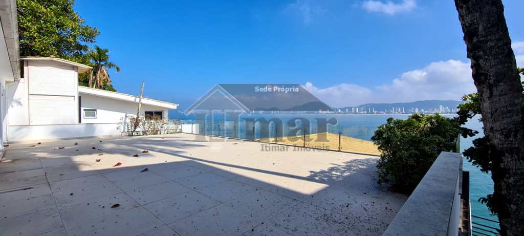 Apartamento em Guarujá, no bairro Condomínio Peninsula