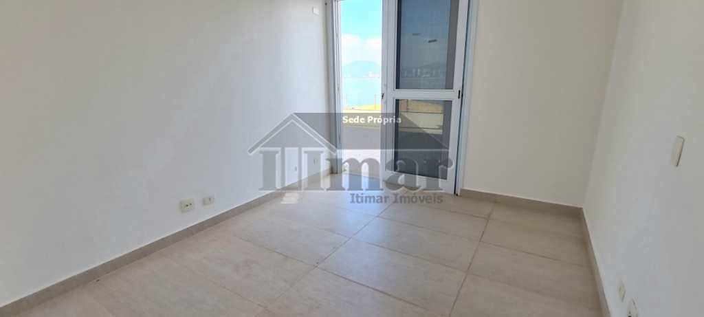 Apartamento em Guarujá, no bairro Condomínio Peninsula