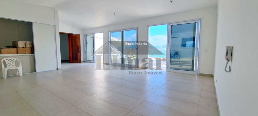 Apartamento em Guarujá, no bairro Condomínio Peninsula
